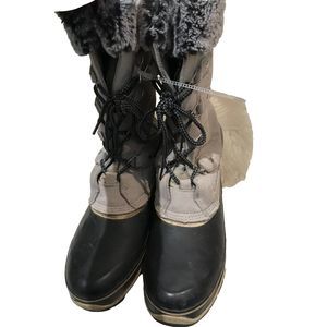 Khombu Emily Women's Winter Boots Gray Suede Faux Fur Size 8m